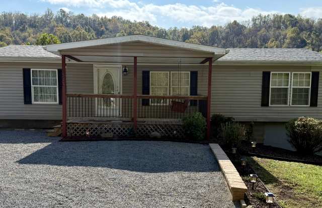 526 Barnetts Run Road Gallery 1