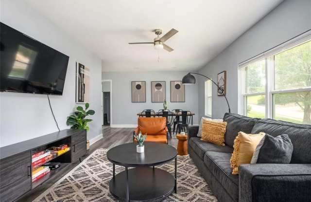 1778 FLINTWOOD Drive SE photos photos