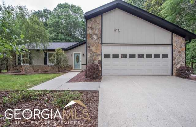 407 Doubletrace LN - 407 Doubletrace Lane, Peachtree City, GA 30269