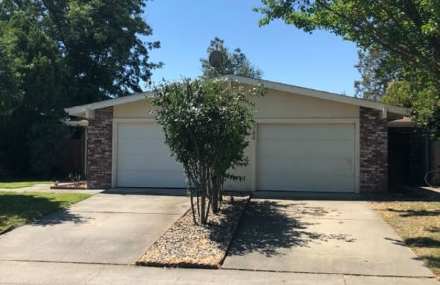 5144 Glide Dr - 5144 Glide Drive, Davis, CA 95618
