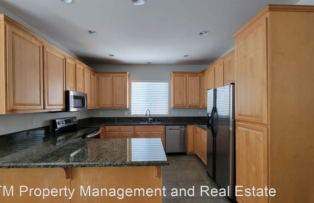 345 Connecticut Ave. - 345 Connecticut Avenue, El Cajon, CA 92020