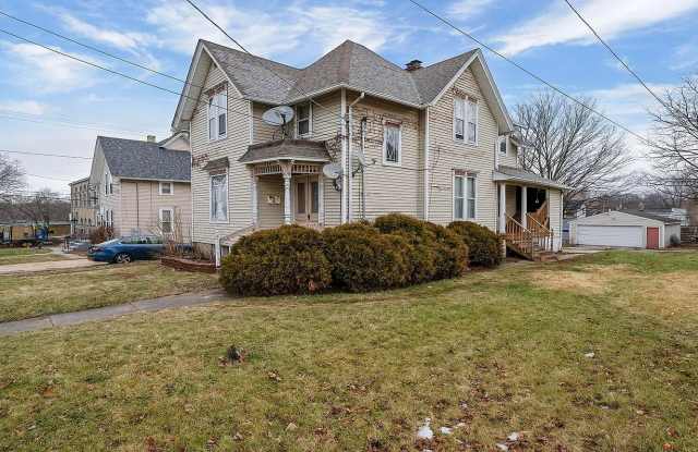219 Summit Street - Lower photos photos
