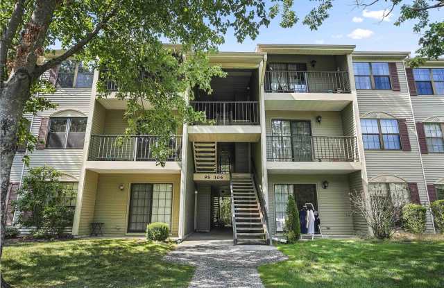 99 Sussex Pl photos photos