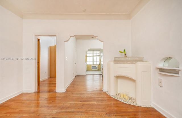 830 Euclid Ave photos photos