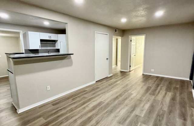 3 Bedroom Southwest Wichita Gallery 1