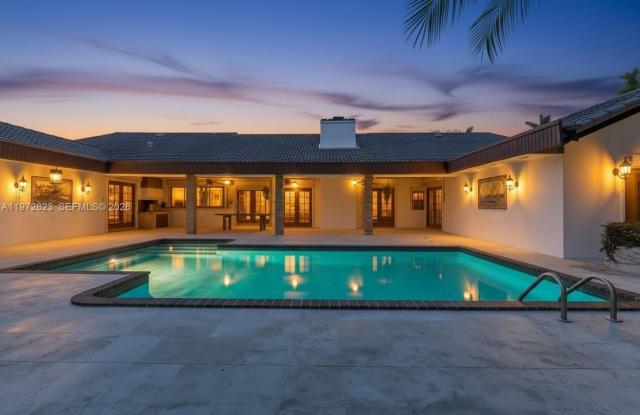 15305 SW 74th Ct photos photos