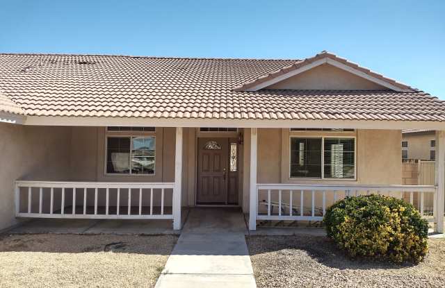 13588 Kurena Rd Gallery 2