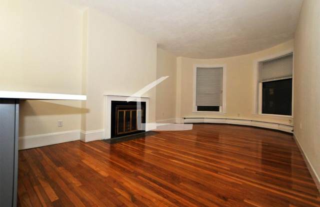 930 Beacon St #23W Boston MA 02215 photos photos