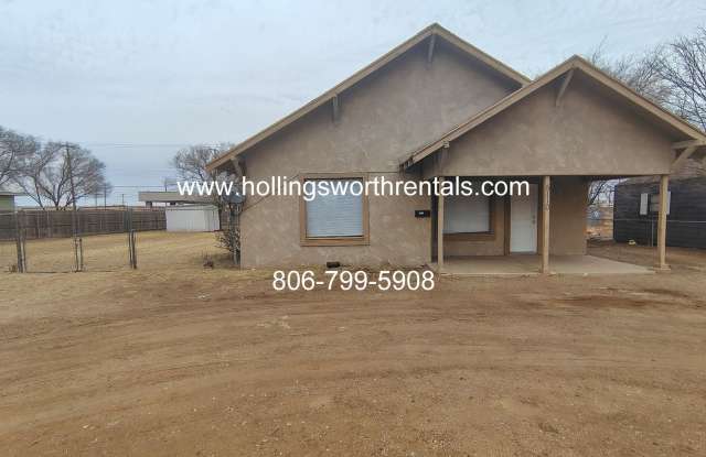 3 bedroom 2 bath house - 5110 36th Street, Lubbock, TX 79414