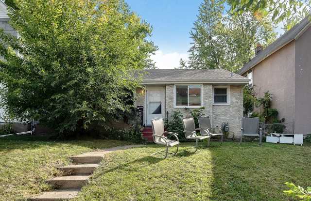 Cute 4 bedroom 2 bathroom available September 1st 2026!! photos photos