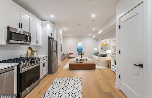 2228 13TH Street NW Gallery 2
