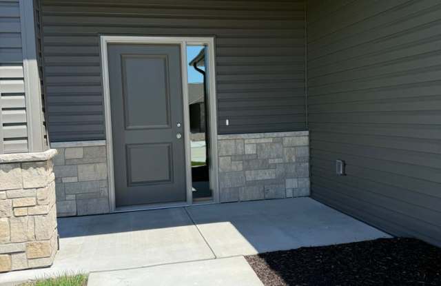 Ranch 3 bedroom/3 bath townhome in SE Lincoln Gallery 3