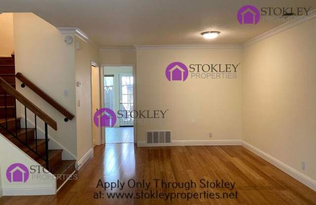 538 Churchill Downs Court Gallery 4