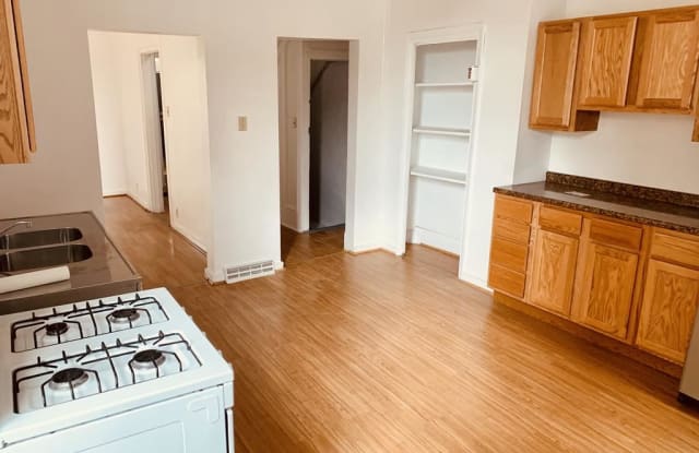 113 Gist St - 113 Gist Street, Pittsburgh, PA 15219