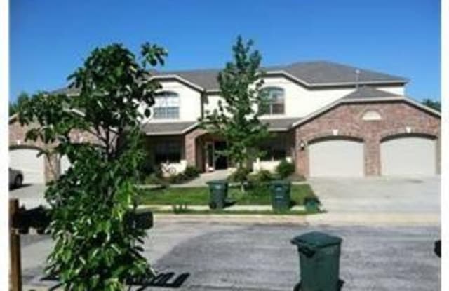 2671  N Arroyo  AVE Unit #4 - 2671 North Arroyo Avenue, Fayetteville, AR 72703
