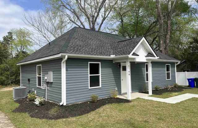 1746 John St. photos photos