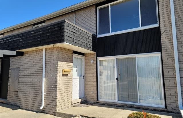 30143 LORRAINE Avenue - 30143 Lorraine Avenue, Warren, MI 48093