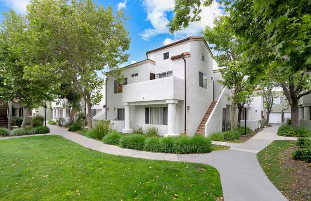 Riverpark apartment homes photos photos