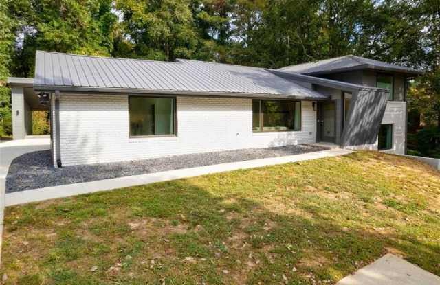 390 WINDSOR Parkway photos photos