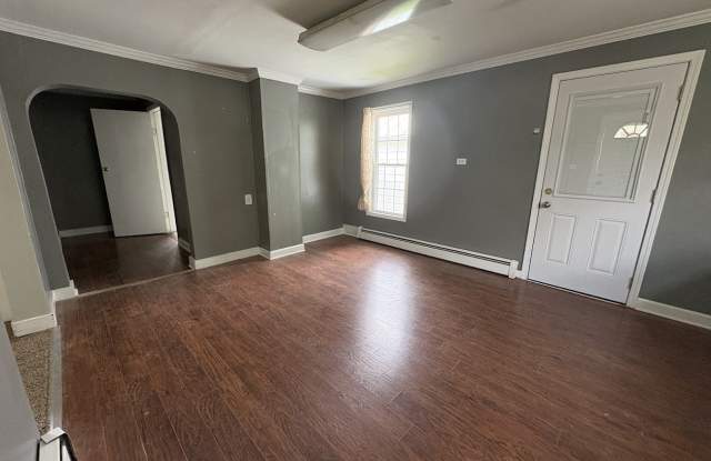 307 W South St photos photos