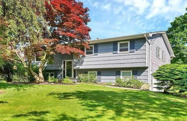 5 Van Gogh Lane - 5 Van Gogh Lane, Airmont, NY 10901