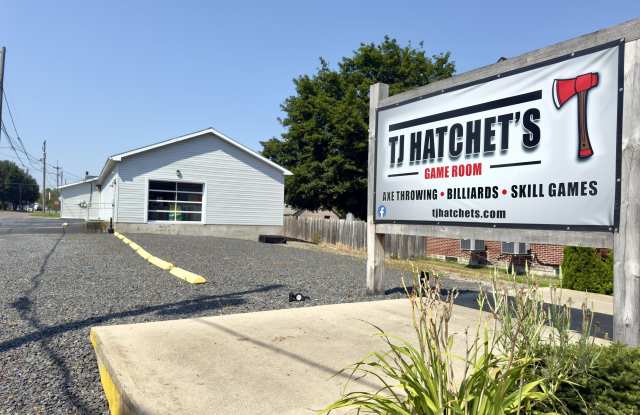 140 S MARKET Street photos photos