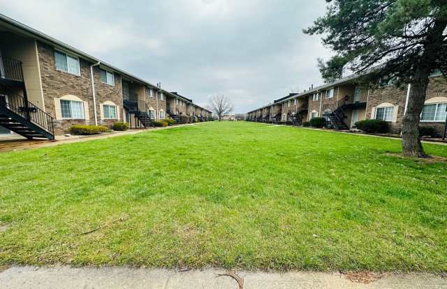 Discover the Best of Lawrence Living at Brigadier Apartments - Your Oasis of Comfort and Convenience! photos photos