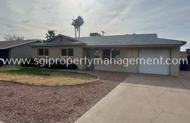 451 E Mckinley St photos photos