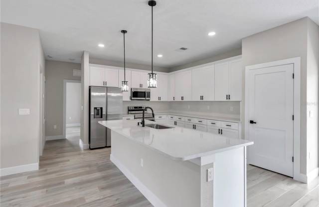 15755 SW 19TH Terrace Gallery 3