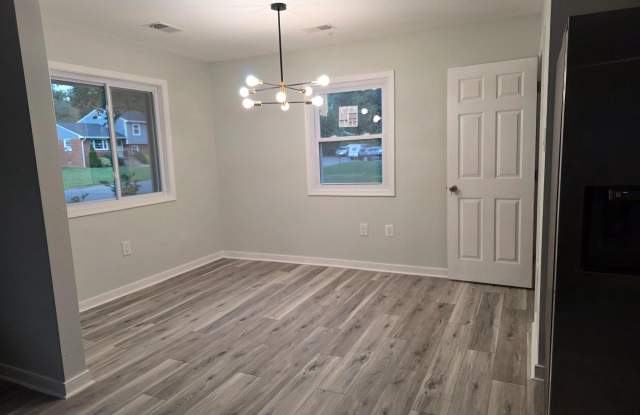 10316 VINELAND Road Gallery 2