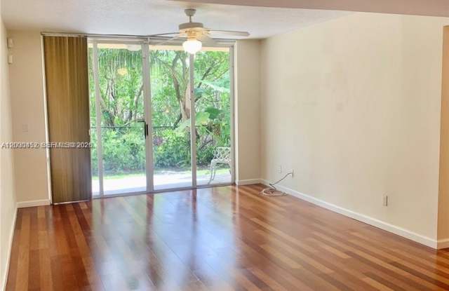 529 E Sheridan St photos photos