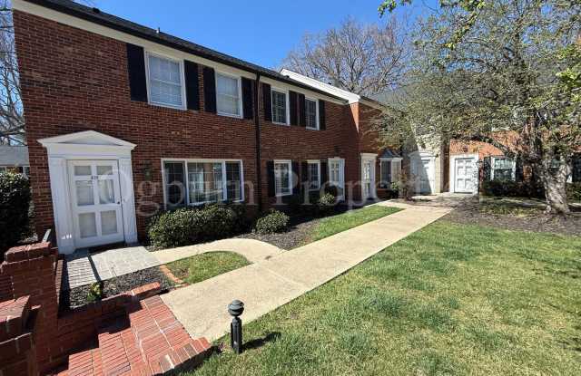 318 Hanover Arms Ct-2BR/2.5BA-Townhouse!!!! photos photos