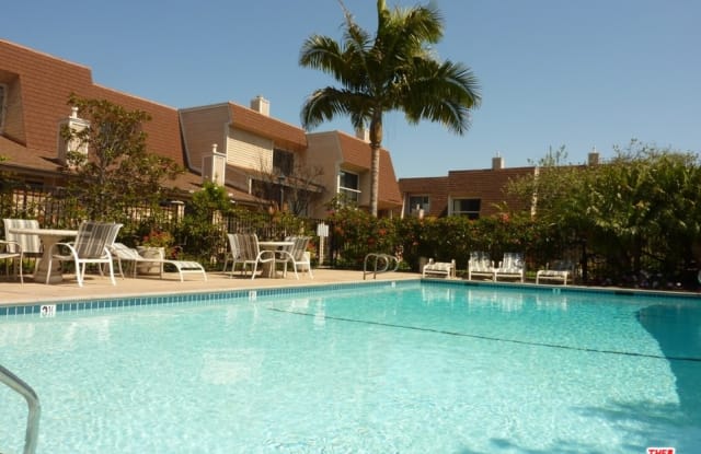 13010 Maxella Ave - 13010 Maxella Avenue, Los Angeles, CA 90292
