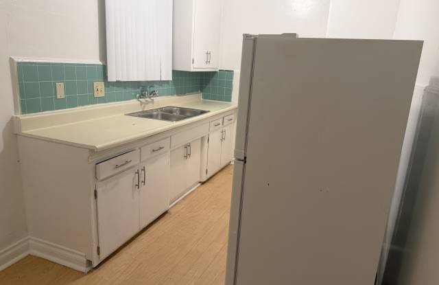 8700 Parthenia Place Gallery 3