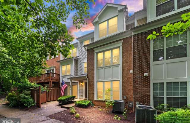 4339 RUNABOUT LANE photos photos