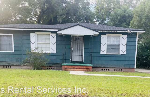1242 Kenmore Street - 1242 Kenmore Street, Jacksonville, FL 32208