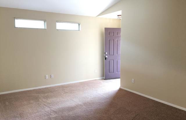 12841 W MYER Lane Gallery 3