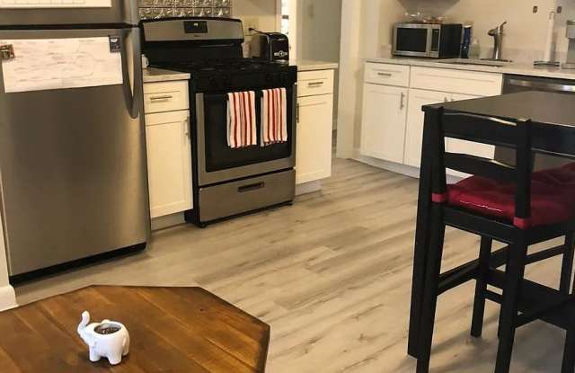 77 Lyman Ave. photos photos