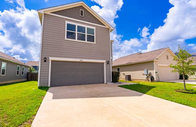 Beautiful 4 bedroom, 2.5 bathroom home in North East Austin!!! photos photos