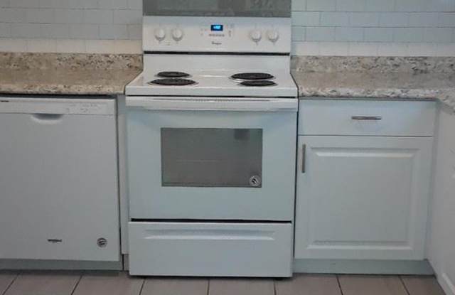 4727 5th Ave N - 4727 5th Ave N, St. Petersburg, FL 33713