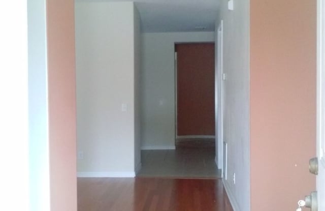 9800 Lake District Lane Gallery 4