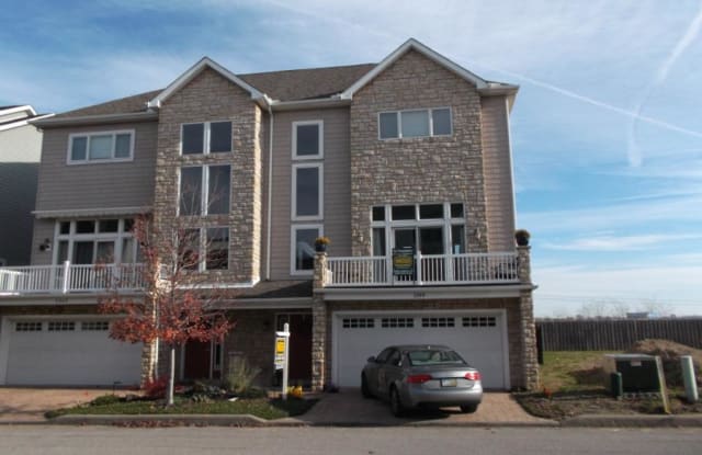 2269 City View Drive - 2269 City View Dr, Cleveland, OH 44113