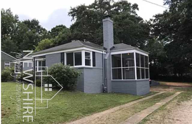 11 Ridgeway Drive — 3-Bedroom Home with Large Yard in Greenville - 11 Ridgeway Drive, Gantt, SC 29605 11 Ridgeway Drive — 3-Bedroom Home with Large Yard in Greenville - 11 Ridgeway Drive, Gantt, SC 29605