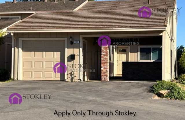 323 Thistle Circle photos photos