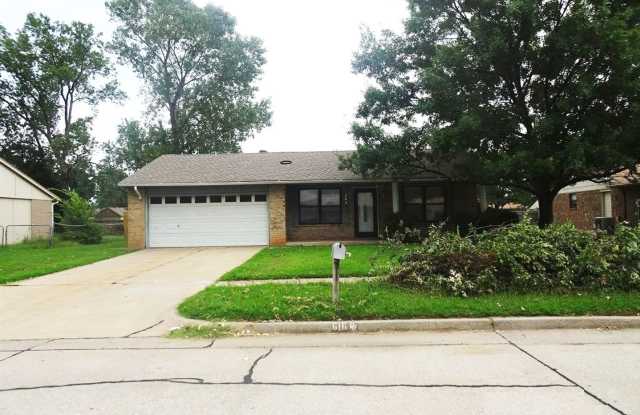 Moore Schools 3/2 - Move In Ready photos photos