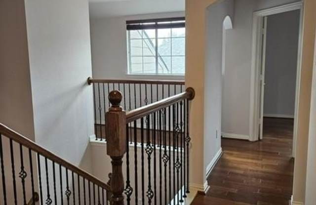 1221 Capital Drive Gallery 4