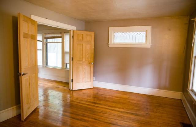 1054-24 Gallery 3