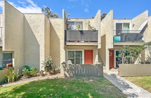 Great Studio Available for Rent in Mission Hills! photos photos