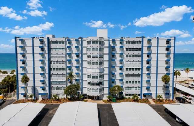 17400 GULF Boulevard N photos photos