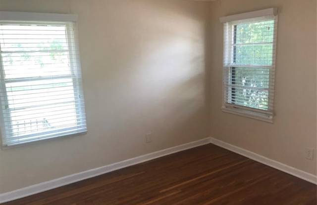 4021 Clayton Road W Gallery 4